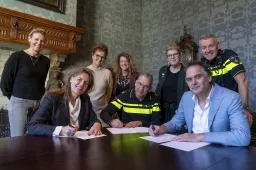 JJ050326_02_004-1024x754