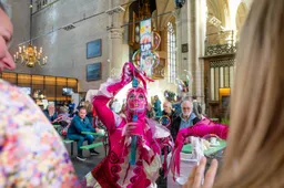 ©Keith Montgomery - (LR)-