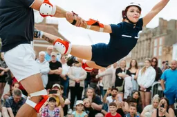 ZIDM 21 jun 15Feet6 - Les Patineurs (c)Jamie Haslam