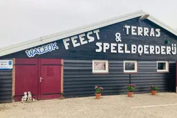 nieuwe letters voorgevel WALEUK 2025