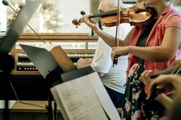 shutterstock_2682242389