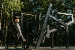 Naujos kartos lauko treniruoklius „Omnigym“ jau galima rasti ir Druskininkuose