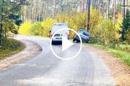 „Neišėmė“ posūkio – girtą vairuotoją rado miegantį miške