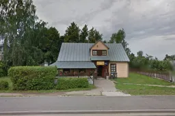 Įsibrovę pro langą vogė alkoholį ir tabaką