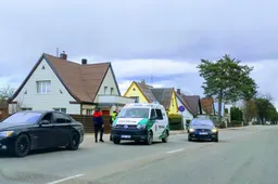 Karantinas Lietuvoje pratęstas dviem savaitėm: kaukes dėvėti bus privaloma