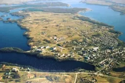 Seimo nariai kreipėsi dėl situacijos Daugų ežere