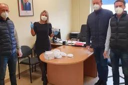 Papildomų apsaugos priemonių medikams dovanojo „liūtai“