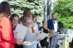 Abiturientai mieliau rinkosi studijas ne užsienyje