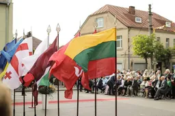 Valstybės diena Dauguose paminėta šventiškai