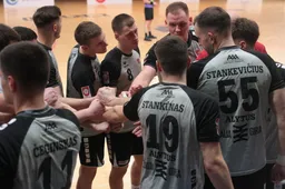 Alytaus „Varsa-Stronglasas“ pateko į Lietuvos rankinio lygos pusfinalį