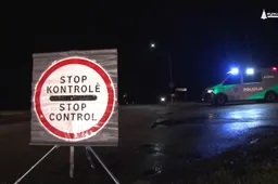 Į sutuoktinio giminaičio laidotuves vykstančias marčias ir žentus policija gali apgręžti