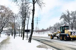 Alytaus ir Lazdijų rajonuose eismo sąlygas sunkino plikledis, gali būti slidžių kelių ruožų