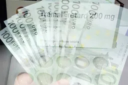 Pareigūnams pasiūlė tūkstančio eurų kyšį