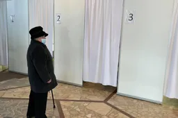 Startavus masiniam vakcinavimui, žmonės registruotis skiepui turės patys