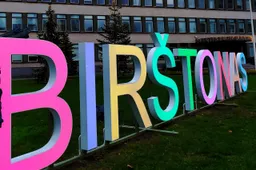 Kokių COVID-19 „spalvų“ yra savivaldybės, kur ir kokie galėtų būti vykdomi atlaisvinimai