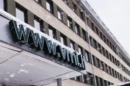 Jau galima įsigyti verslo liudijimus 2022 metams