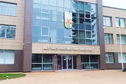 Savivaldybė ženkliai didina paramą aukštųjų mokyklų studentams ir profesinių mokyklų mokiniams