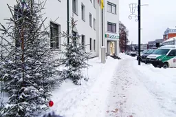 Plikledžio metu – dešimtys pranešimų apie eismo įvykius