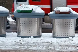 Švenčių dienomis atliekos bus vežamos pagal grafiką, neužstatykite privažiavimų prie konteinerių!