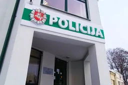 Tarpušvenčiu apie save priminė vagys