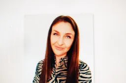 Motina į policiją kreipėsi dėl dukros, negali susisiekti