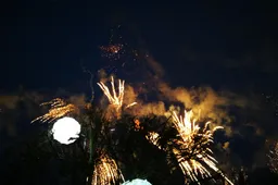 Specialistai perspėja: nesaugus pirotechnikos naudojimas dažnai būna skaudus