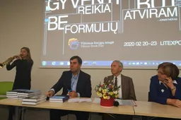 Knygų mugėje – dzūkiškų akcentų gausa