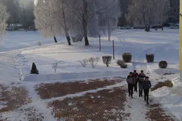 Po karantino į klases kol kas negrįžo tik Šv. Benedikto ir Vidzgirio  mokyklų mokiniai