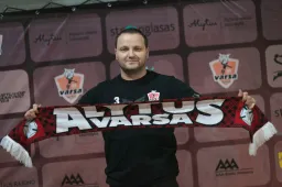 Vasario 16-osios dovanėlė: alytiškiai Lietuvos čempionus nugalėjo jų aikštelėje Vilniuje