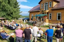 „Perkūnkalnio“ bendruomenė sukvietė į tradicinę šventę „Vasaros vainikas“