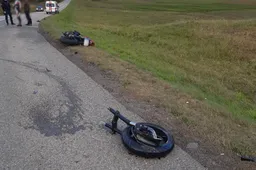 Alytaus rajone žuvo „Honda“ važiavęs motociklininkas, „Kawasaki Ninja“ susidūrimo išvengė