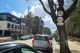 Apribotas motociklų ir motorolerių eismas Alytaus teismo link