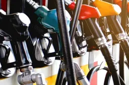Drąsus Kalifornijos žingsnis siekiant užkirsti kelią degalų kainų didinimui