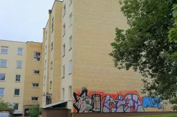 Socialinių iniciatyvų lyderis Alytus perka butus