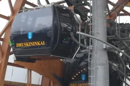 Ne balandžio 1-os pokštas: uždraustas apgyvendinimas, uždaromi viešbučiai