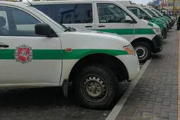 Pareigūnui priešinosi ir gatvėje, ir komisariate