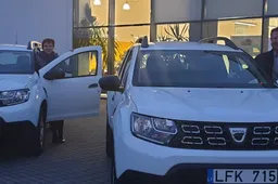 Naujais visureigiais važinės keturi seniūnai