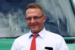 Miesto viešasis transportas: keleivius veža buvęs autobusų parko vairuotojas