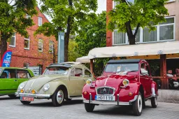 Šį savaitgalį Alytuje -  dviguba automobilių fiesta su Stano koncertu ir lėktuvų šou