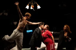 Įsileidžiantys teatrą į širdis: tarpkultūrinė žinutė