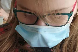 Priešmokyklinukai ir pradinukai dėvėti kaukių neprivalės