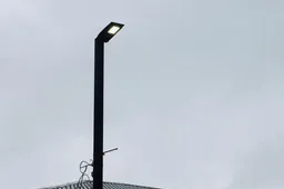 Tikrinamas miesto gatvių apšvietimas