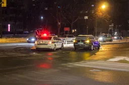 Susidūrė folksvagenai: į įvykį skubėjusi policija ir... policininkės automobilis