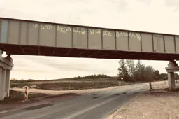 Alytaus sienų poezija: „Valyk nevalęs, vis tiek bardakas”