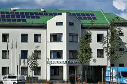 Alytiškė talžė pirkėją, apsaugininką grasino užmušti