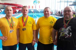 Baltarusijoje alytiškiai senjorai „užplaukė“ medalius