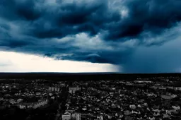 Lietuvą užgriuvo ciklonas: Alytų talžė ledukų kruša, pietų apylinkėse – stipri liūtis