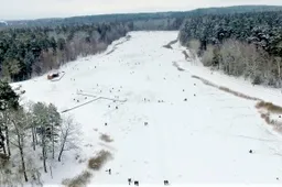 Ant Dailidės ledo iš visos Lietuvos susirinkę žvejai džiaugėsi laimikiais