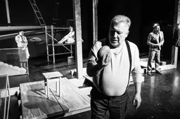 Mirė teatro ir kino aktorius S. Jakubauskas