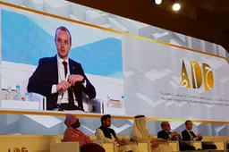 Viceministras T. Tamulevičius Dubajaus konferencijoje atstovavo Lietuvai ir Prahos procesui